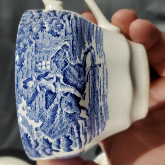 Teacups by Liberty Blue made in England - Picture 7 of 7